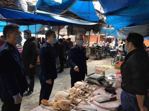 福建市場監(jiān)管人全力履職，筑牢食用農產(chǎn)品批發(fā)領域抗疫防線